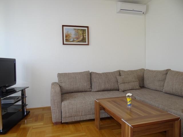 Apartments Milka トロギール 部屋 写真